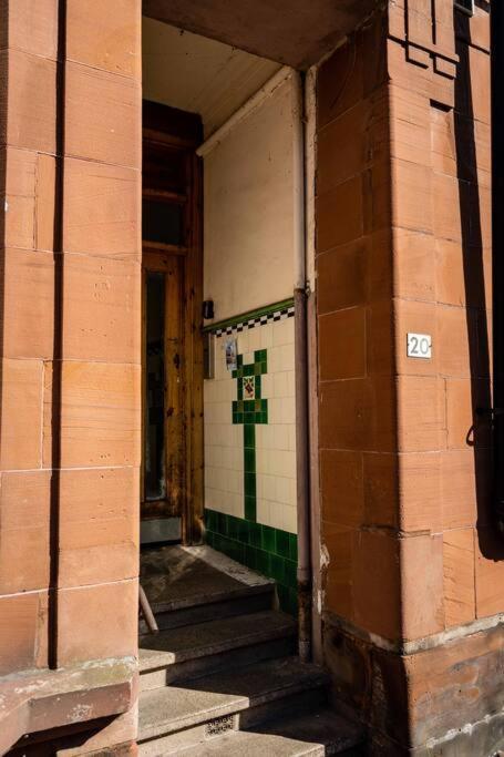 Charming 1-Bed Southside Flat In Great Location Apartamento Glasgow Exterior foto